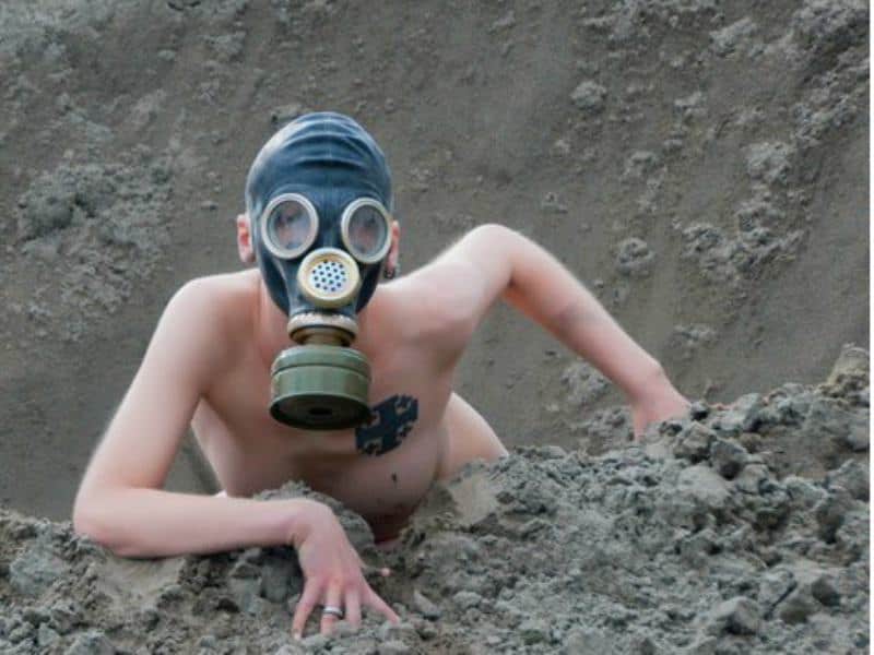 gas mask fetish, hoods, women in gas masks